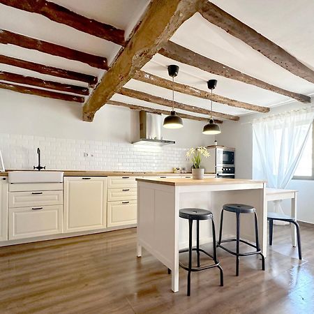 Apartamento De Diseno Junto Al Puerto De Castro Urdiales Apartment Exterior photo